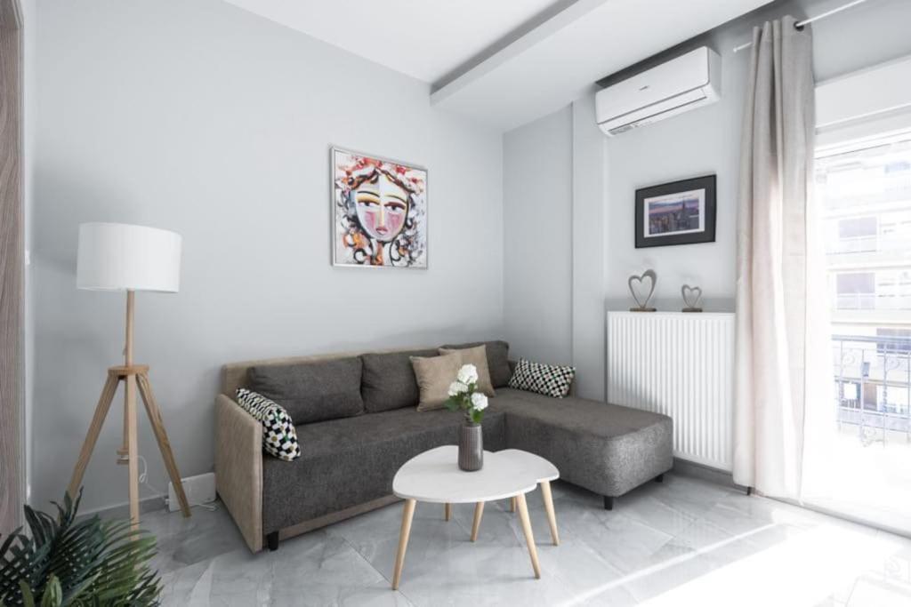 Soleggiato Minimal Apartment Thessaloníki Eksteriør billede